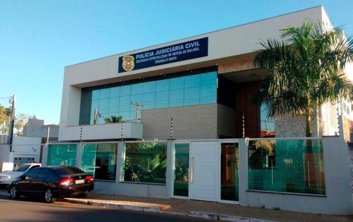 policia-civil-investiga-possivel-crime-de-abandono-de-um-idoso-doente-em-varzea-grande policia-civil-investiga-possivel-crime-de-abandono-de-um-idoso-doente-em-varzea-grande