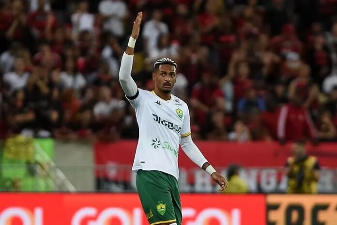 cuiaba-empresta-atacante-derik-lacerda-para-o-futebol-russo-com-opcao-de-compra