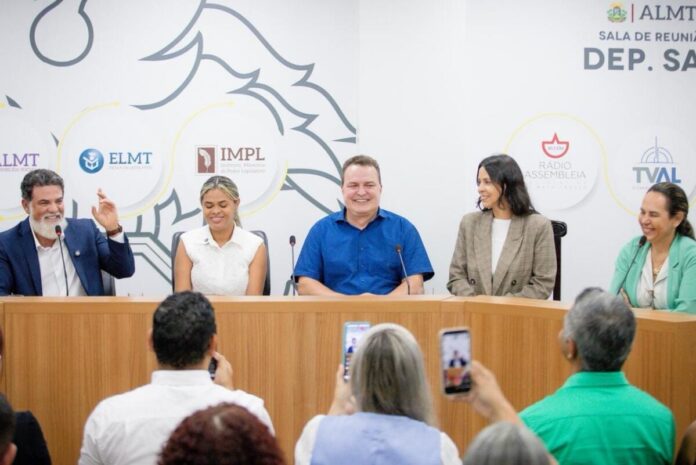 cst-da-enfermagem-debate-reducao-de-carga-horaria,-piso-salarial-e-protecao-profissional cst-da-enfermagem-debate-reducao-de-carga-horaria,-piso-salarial-e-protecao-profissional