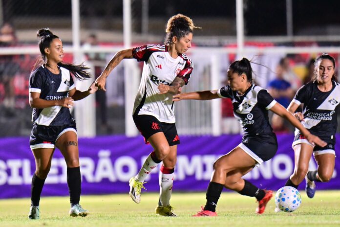 flamengo-vence-o-mixto-na-estreia-do-brasileirao-feminino-a1-e-estraga-festa-no-dutrinha