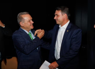 wellington-fagundes-se-reune-com-flavio-bolsonaro-para-alinhar-candidatura-ao-governo-de-mt