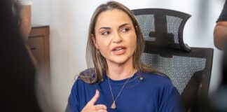 vania-rebate-abilio-e-diz-que-vai-assumir-prefeitura-sempre-que-houver-previsao-legal