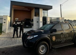 Polícia Civil desarticula núcleo familiar ligado a facção e suspeito de lavar R$ 20 milhões em MT policia-civil-desarticula-nucleo-familiar-ligado-a-faccao-e-suspeito-de-lavar-r$-20-milhoes-em-mt