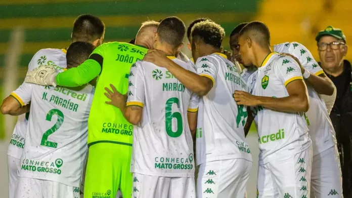 cuiaba-perde-para-o-santa-catarina-nos-penaltis-e-e-eliminado-da-competicao cuiaba-perde-para-o-santa-catarina-nos-penaltis-e-e-eliminado-da-competicao
