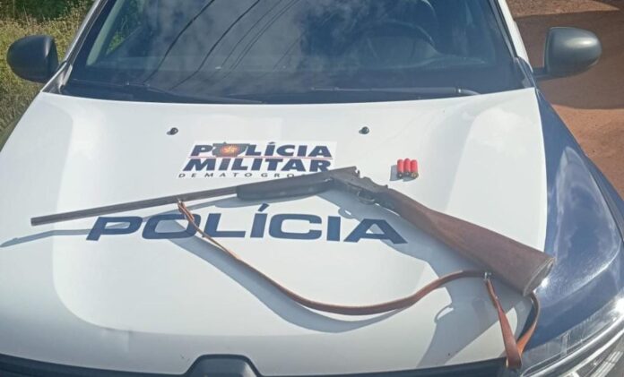 caminhoneiro-agride-e-ameaca-colega-com-arma-de-fogo-em-posto-e-e-preso-pela-pm caminhoneiro-agride-e-ameaca-colega-com-arma-de-fogo-em-posto-e-e-preso-pela-pm