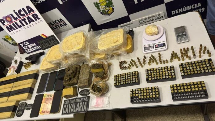 pm-prende-faccionados-por-trafico,-drogas-entorpecentes,-pistolas-e-municoes pm-prende-faccionados-por-trafico,-drogas-entorpecentes,-pistolas-e-municoes