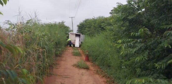 corpo-com-marcas-de-tiros-e-encontrado-as-margens-da-br-163-no-nortao corpo-com-marcas-de-tiros-e-encontrado-as-margens-da-br-163-no-nortao