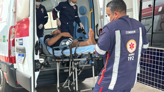trabalhador-sofre-ferimento-no-rosto-apos-acidente-com-picareta-em-sorriso