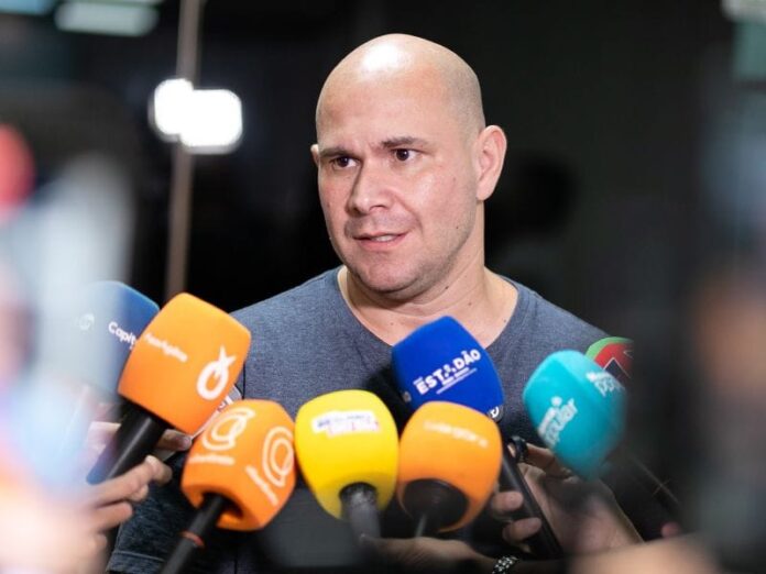 abilio-alerta-secretarios-para-se-afastarem-do-cargo-durante-campanha-eleitoral abilio-alerta-secretarios-para-se-afastarem-do-cargo-durante-campanha-eleitoral