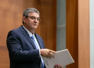 Deputado nega favorecimento ao irmão e acusa imprensa de distorcer vídeo: “vergonhoso” deputado-nega-favorecimento-ao-irmao-e-acusa-imprensa-de-distorcer-video:-“vergonhoso”