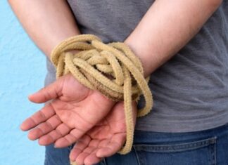 funcionario-embriagado-ataca-gerente-e-acaba-amarrado-com-corda-em-fazenda-de-sorriso