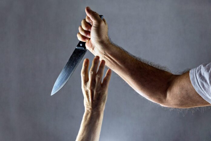 homem-de-37-anos-e-assasinado-a-facadas-dentro-de-casa-pelo-proprio-filho homem-de-37-anos-e-assasinado-a-facadas-dentro-de-casa-pelo-proprio-filho