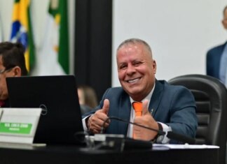 TJ libera retorno de Chico 2000 à Câmara após afastamento por desvio de dinheiro público tj-libera-retorno-de-chico-2000-a-camara-apos-afastamento-por-desvio-de-dinheiro-publico