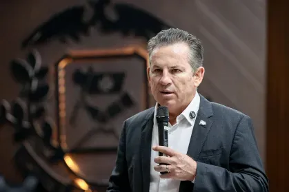 “frustracao-com-chapada”,-afirma-mauro-apos-deixar-o-governo-para-disputar-senado “frustracao-com-chapada”,-afirma-mauro-apos-deixar-o-governo-para-disputar-senado