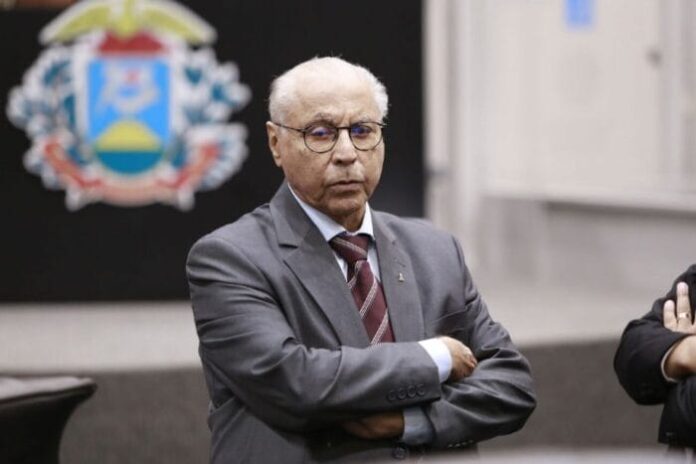 julio-campos-diz-que-saida-de-botelho-do-uniao-foi-necessaria-para-reforcar-chapa-a-assembleia julio-campos-diz-que-saida-de-botelho-do-uniao-foi-necessaria-para-reforcar-chapa-a-assembleia