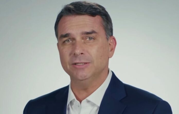 flavio-bolsonaro-confirma-presenca-na-norte-show-e-agenda-visita-a-mato-grosso-no-dia-22