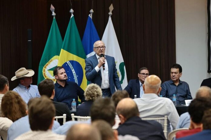 governador-anuncia-manutencao-do-congelamento-do-fethab-ate-fim-do-ano-e-fim-do-imposto-em-2027