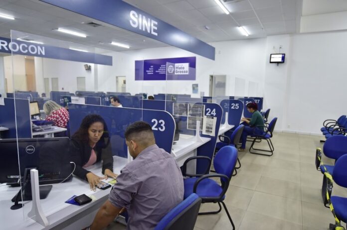 regiao-de-sorriso-registra-mais-de-7,2-mil-contratacoes-e-reforca-forca-economica-no-norte-de-mt