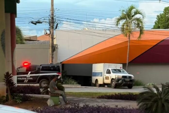 homem-e-encontrado-morto-na-entrada-de-motel-em-cuiaba