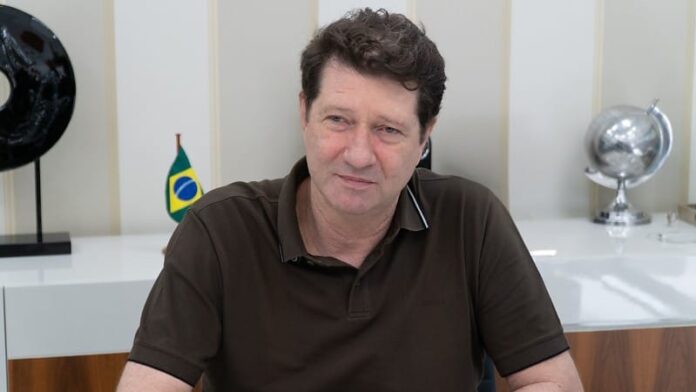 “rei-das-sementes”-anuncia-que-sera-suplente-de-deputado-medeiros-em-chapa-ao-senado “rei-das-sementes”-anuncia-que-sera-suplente-de-deputado-medeiros-em-chapa-ao-senado