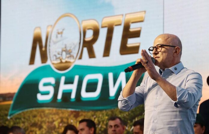 “olhamos-para-o-que-realmente-importa,-que-e-o-povo”,-diz-governador-sobre-investimentos