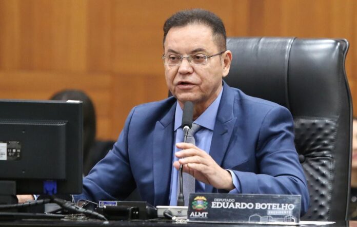 botelho-garante-apoio-a-mauro-mendes-ao-senado-e-sinaliza-voto-em-pivetta-ao-governo