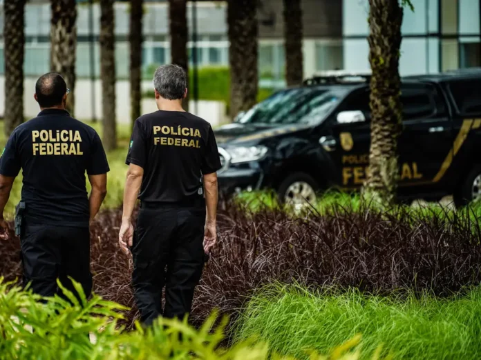 pf-deflagra-operacao-contra-grupo-que-furtava-dinheiro-em-caixas-eletronicos-apos-caso-em-sinop pf-deflagra-operacao-contra-grupo-que-furtava-dinheiro-em-caixas-eletronicos-apos-caso-em-sinop