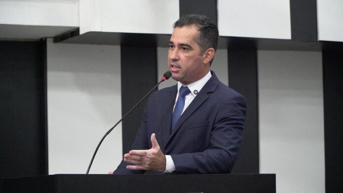 vereador-elogia-paula-calil-e-outros-dois-colegas-para-disputa-da-presidencia:-“bons-nomes”