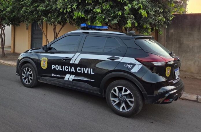 irmaos-usuarios-de-drogas-sao-presos-por-ameacar-e-expulsar-o-proprio-pai-idoso-de-residencia irmaos-usuarios-de-drogas-sao-presos-por-ameacar-e-expulsar-o-proprio-pai-idoso-de-residencia