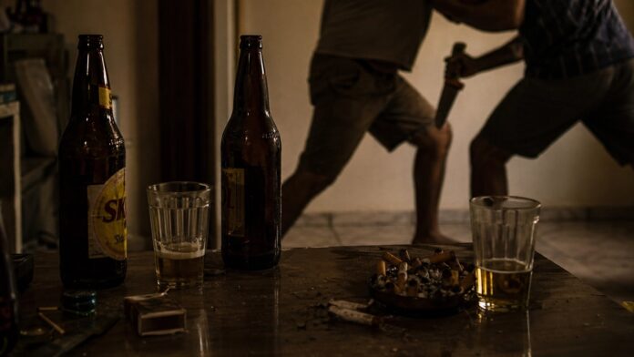 durante-bebedeira,-homem-e-esfaqueado-por-amigo-na-madrugada-em-sorriso durante-bebedeira,-homem-e-esfaqueado-por-amigo-na-madrugada-em-sorriso