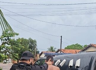 Operação Fracta mira facção envolvida em execuções e cumpre 24 ordens judiciais em MT e AC operacao-fracta-mira-faccao-envolvida-em-execucoes-e-cumpre-24-ordens-judiciais-em-mt-e-ac