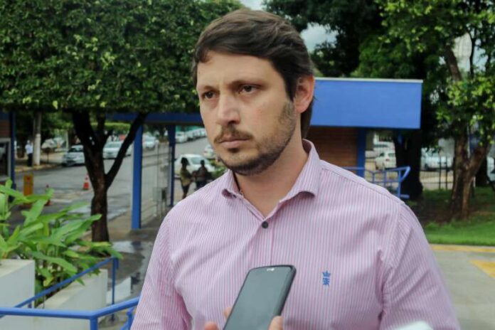 justica-mantem-tornozeleira-eletronica-e-regime-semiaberto-de-filho-de-silval-barbosa