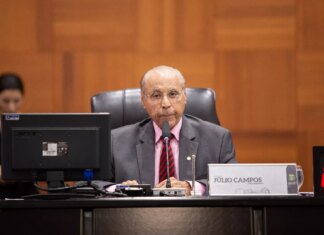 julio-reforca-apoio-nacional-do-uniao-a-jayme-e-garante:-“se-for-ao-2o-turno,-sera-governador”
