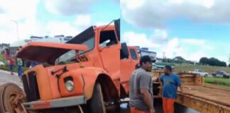 caminhao-sai-da-pista-e-colide-contra-defensa-metalica-em-trecho-da-br-163-de-sorriso