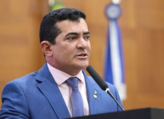 alvo-de-operacao,-deputado-diz-que-colaborou-com-buscas-e-alega-falta-de-acesso-a-investigacao