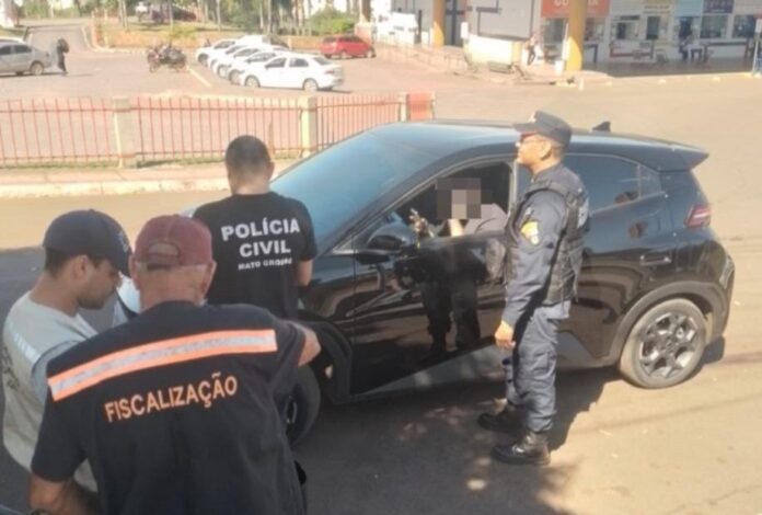 blitz-fiscaliza-transporte-por-aplicativo-apos-treta-com-motoristas-de-taxi-em-mt blitz-fiscaliza-transporte-por-aplicativo-apos-treta-com-motoristas-de-taxi-em-mt