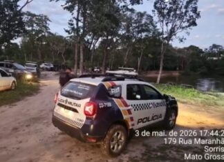 homem-e-conduzido-pela-pm-durante-festa-com-som-de-pancadao-no-pocao-do-rio-lira-em-sorriso