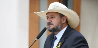 cattani-acusa-barranco-de-desrespeitar-memoria-da-filha-e-pede-retirada-de-homenagem-na-almt