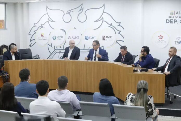 cpi-da-saude-ouve-auditores-da-cge-sobre-relatorios-e-pagamentos-indenizatorios