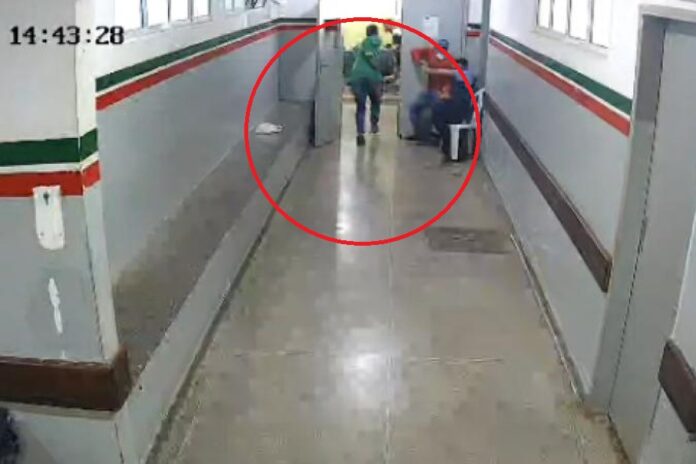 video-mostra-ataque-a-tiros-dentro-de-upa-e-correria-de-pacientes-em-varzea-grande
