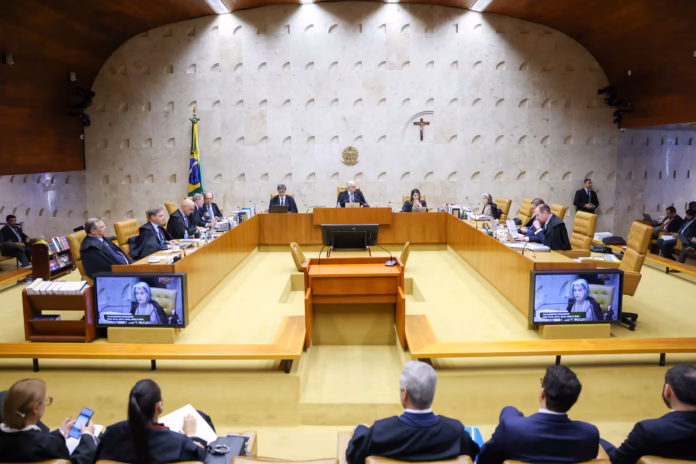 stf-proibe-juizes-e-membros-do-mp-de-receberem-valores-em-mais-de-um-contracheque stf-proibe-juizes-e-membros-do-mp-de-receberem-valores-em-mais-de-um-contracheque